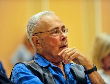Ζουράρις: «Η κυβέρνηση καταστρέφει την αρτιμέλεια της ιερής Γαίας Μακεδονίας»